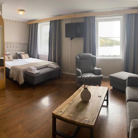 Bjoerkuddens Hotell & Restaurang Sandoverken Екстериор снимка
