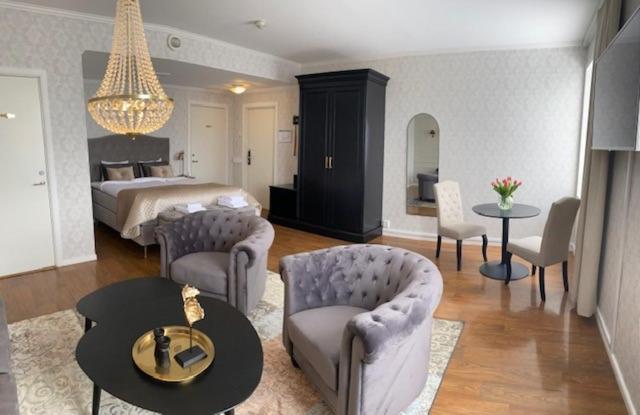Bjoerkuddens Hotell & Restaurang Sandoverken Екстериор снимка