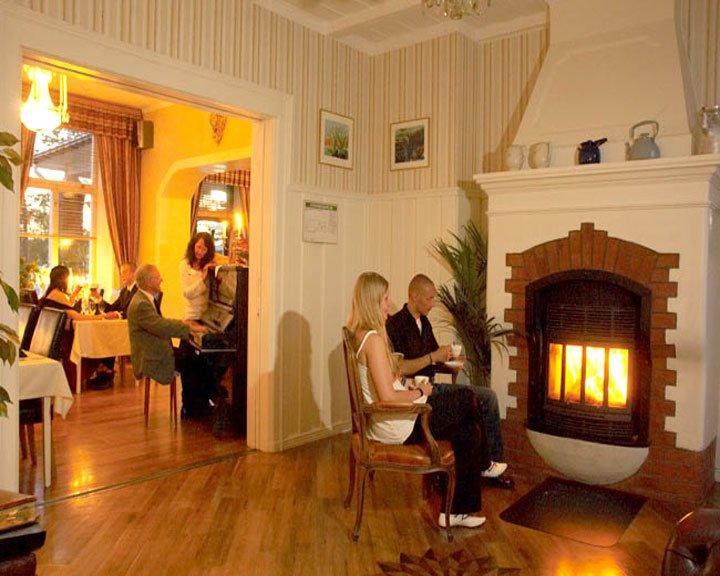 Bjoerkuddens Hotell & Restaurang Sandoverken Екстериор снимка